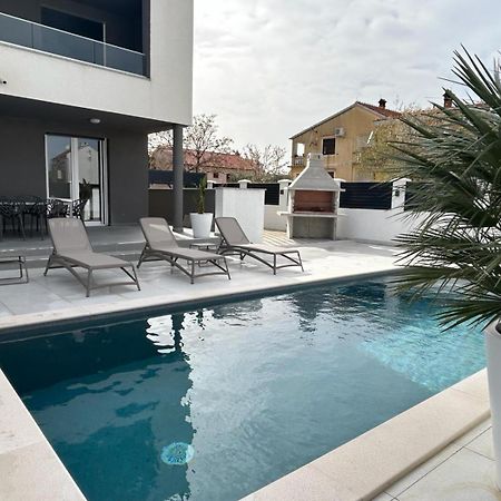 Apartments Cesare Nin Exterior photo