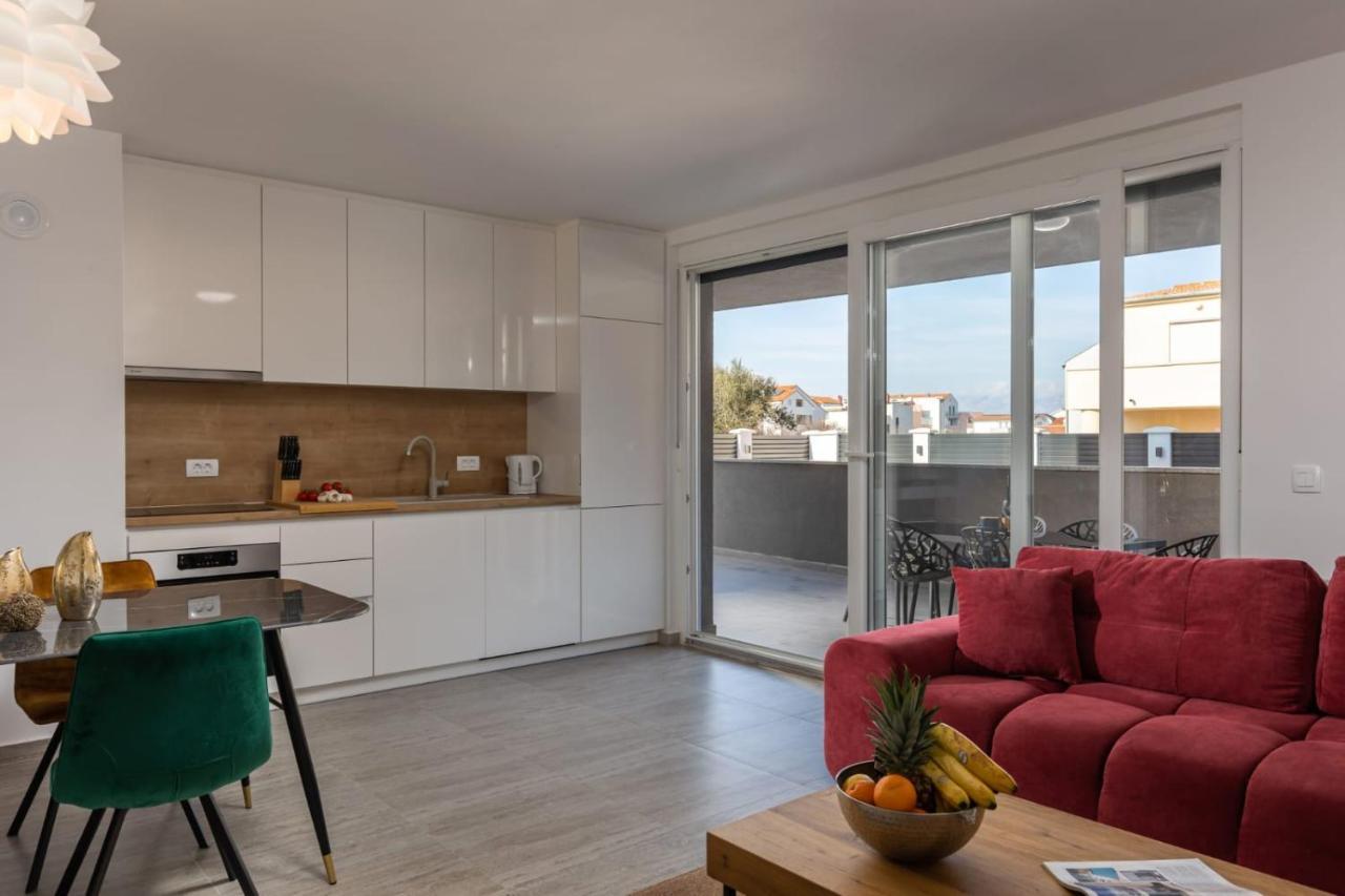 Apartments Cesare Nin Exterior photo