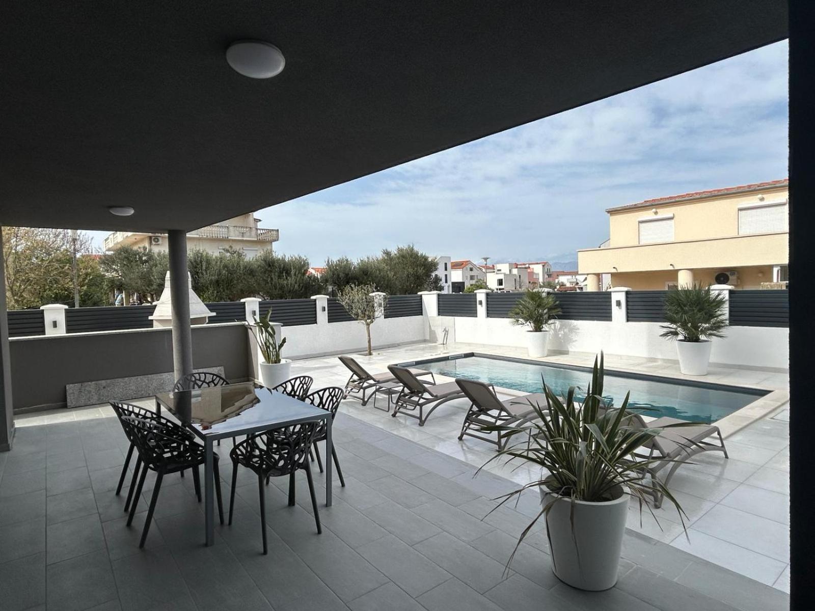 Apartments Cesare Nin Exterior photo